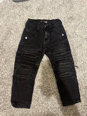 Toddler 2T “ripped” black jeans